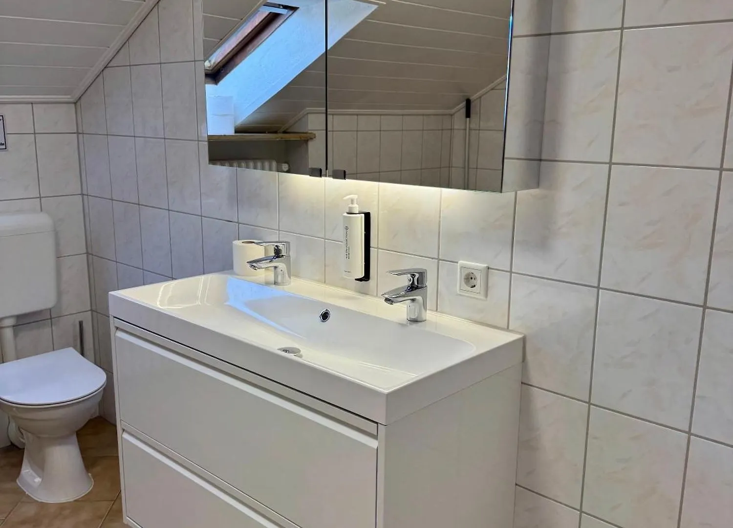 Apartment Lion Flat 2 Zimmer Wohnung In Vohburg Mit Buero Vohburg an der Donau Germany